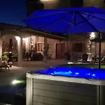 게스트하우스 & Stelio 5*