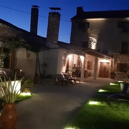 Rooms&apartment Stelio 5* Loborika