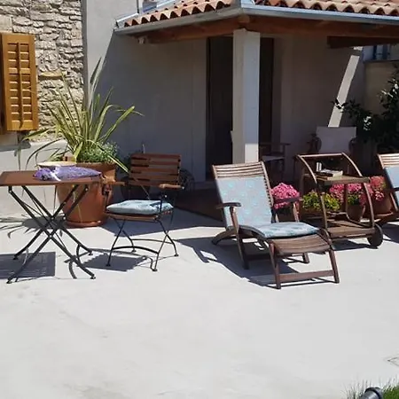 Affittacamere & Stelio Loborika