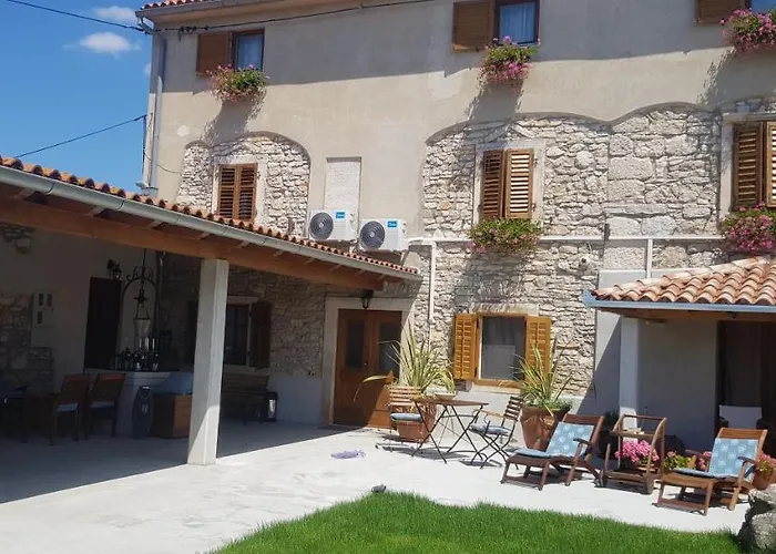 게스트하우스 & Stelio