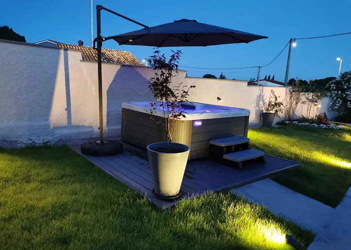 게스트하우스 & Stelio 5*