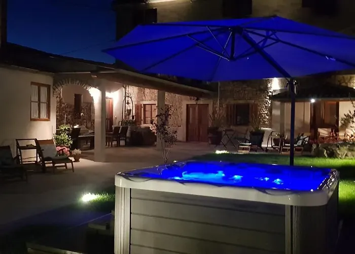 게스트하우스 & Stelio 5*